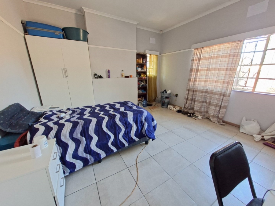6 Bedroom Property for Sale in Park West Free State
